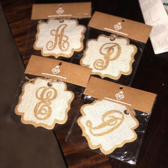 COPY - Royal Standard Initial Burlap/Gold Decor T… - Picture 2 of 2